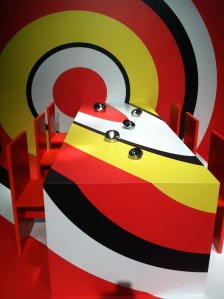 The retro look was so eye catching!